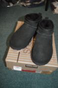 Kirkland Children's Shearling Ankle Boots Size: 1