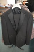 Gent's Dinner Suit