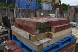 *Pallet of Assorted 3.5x3.5 Post Offcuts