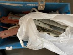 *Tub of various Gate Hinges