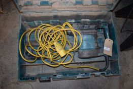 *Makita HM1111C Demolition Hammer 110v (requires attention)