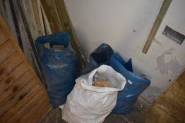 *Four Bags of Post Top Caps