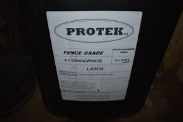 *3/4 Full Tub of Protek Larch Concentrate Fence Colouring