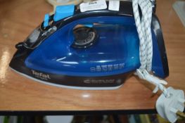 Tefal Ultra Glide Durilium Steam Iron
