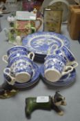 Blue & White Willow Pattern Pottery, plus Novelty