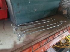 *Large quantity of euro peg hooks 300mm (1000+ in bags of 100)