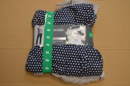 *Calvin Klein Ladies 2pc Pyjamas Set Size: XL