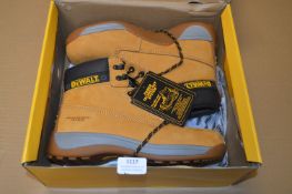 *Dewalt Mason Work Boots Size: 7