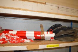 *Set of Seven White & Red Barriers