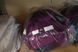 *4x Assorted Lounge Sets Size: XL