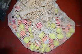 *Bag of ~200 Assorted Golf Balls