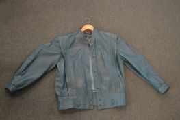 Vintage Ladies Leather Jacket Size: 12