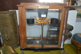 Release-O-Matic Balance by Oereling Limited of London (some faults to glass)