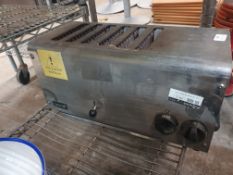 * Lincat 6 slice toaster