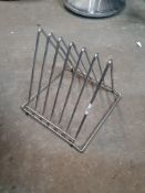 * wire chopping board raack