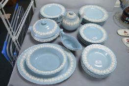 Wedgwood Embossed Queen's Ware Tableware 20+pcs