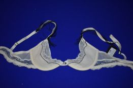 *Aubabe Lingerie Deluxe Ivory & Black Bra Size: 32C RRP £