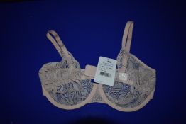 *Hanro of Switzerland Lulu Lace Bra Size: 36D RRP £69.95