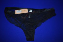 *Lise Charmel Soiree Libertine Black Thong Size: L RRP £