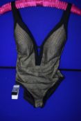 *Andres Sarda of Barcelona Black & Gold Bikini Swimsuit Size: 36C RRP £306
