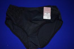 *Conturelle Felina Black Shape Holding Pants Size: 16 RRP £