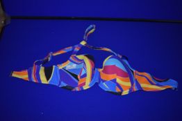 *Lise Charmel La Sporty Topique Bikini Top Size: 32E RRP £