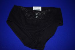 *Louisa Bracq of Paris Claddagh Full Panty Size: S RRP £63
