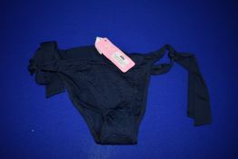 *Lise Charmel La Fashion Vague Bikini Bottoms Size: M RRP £