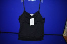 *Hanro - Switzerland Moments Mercerized Cotton & Elegant Lace Style 071448 - Size: L UK 14-16