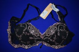 *Lise Charmel Apprivoise-Moi Padded Bra Size: 32B RRP £