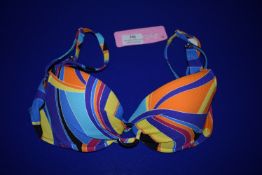 *Lise Charmel La Sporty Topique Bikini Top Size: 32D RRP £