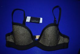 *Andres Sarda of Barcelona Black & Gold Bikini Top Size: 38B RRP £169