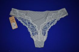 *Lise Charmel Ultra Feminin Thong Size: 16 RRP £