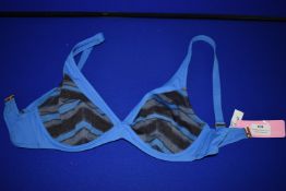*Lise Charmel La Trendy Naiade Bikini Top Size: 32E RRP £