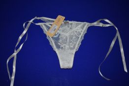 *Lise Charmel Art et Volupte Thong Size: S RRP £