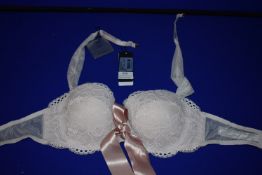 *Andres Sarda of Barcelona Turqueta Marble Bra Size: 34C RRP £99