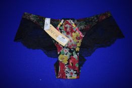 *Lise Charmel Love Enfleu Full Panty Size: M RRP £85
