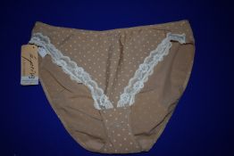 *Lise Charmel Paisirs Exqu Full Panty Size: 14 RRP £59