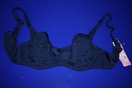 *Lise Charmel La Fashion Vague Bikini Top Size: 32E RRP £