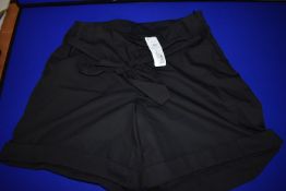 *Lise Charmel Jardin Black Fashion Shorts Size: L RRP £120