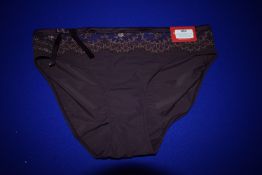 *Marie Jo Fiorella Cassis Size: XL RRP £49