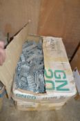 Two Boxes of ~800 25x85mm Gang Nails
