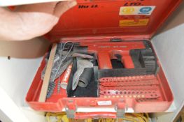 Hilti DX450 Nail Gun