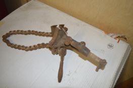 Record Bench Chain Clamp