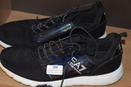 Size: 9 Black Trainers