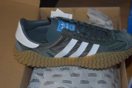 Size: 6.5 Green Shoes