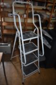 *Set of Cooper’s Four Tread Tubular Steel Steps