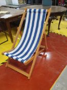 * Classsic deck chair