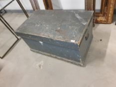 * Blanket box - with sliding shelves