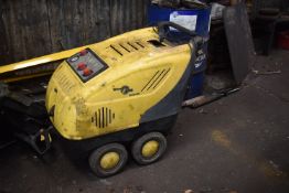 *Wesley Nova Tornado 100B Hot Water Pressure Washer